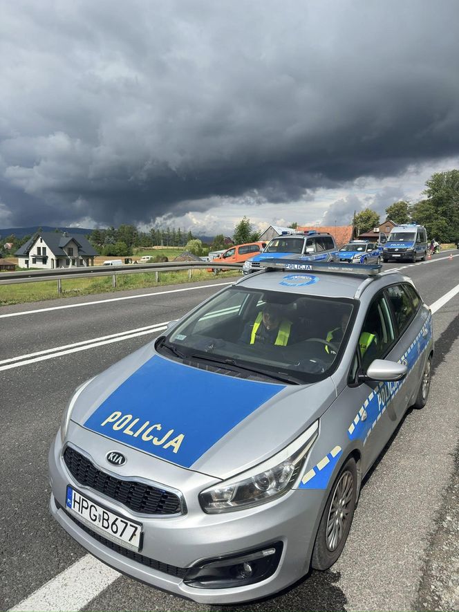 Koszmarny wypadek na DK 7 w Małopolsce! 8-latek w ciężkim stanie