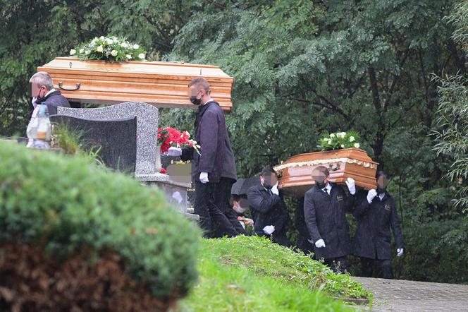 Pogrzeb Haliny A. i jej syna Karola A.