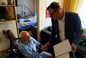 Leopold Czyż ma 101 lat i nadal samodzielnie chodzi do kościoła. Zdradził, jak to możliwe