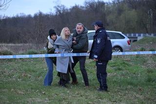 Pierwsza miłość, odcinek 3815: Marta (Honorata Witańska), Emilka (Anna Ilczuk), Bartek (Rafał Kwietniewski)