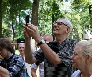 Wojciech Młynarski dostał skwer w Warszawie. Szczepkowska, Kurowska, Umer, Zborowski na uroczystości