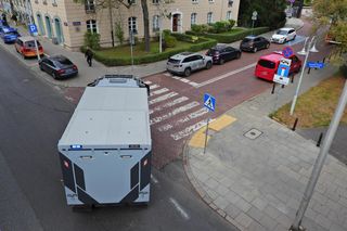 Pilna akcja służb przy Senacie. Na trawniku leżał „bezzałogowy statek powietrzny”