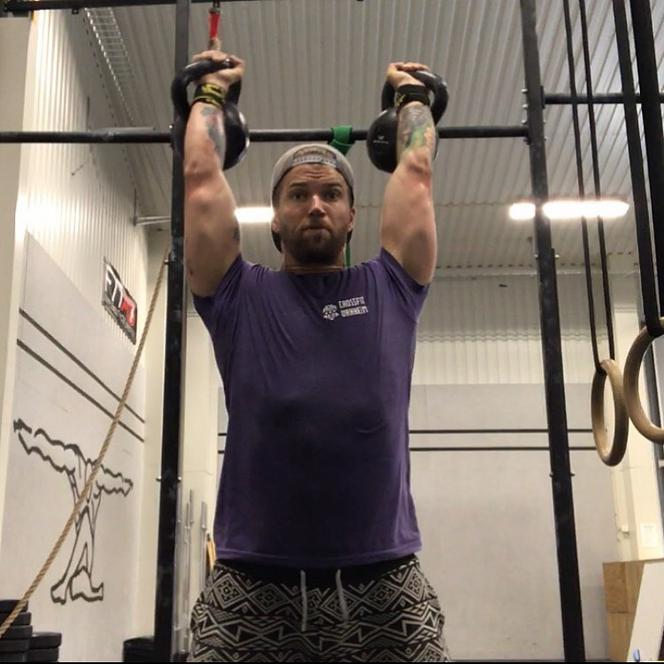 O takim proboszczu marzy każda parafianka