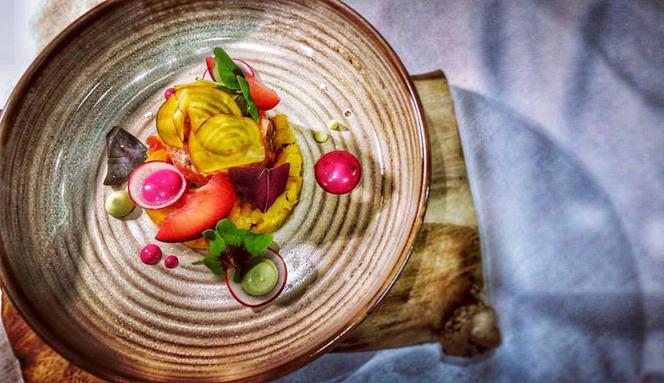 Wykwintne jedzenie i niezwykła atmosfera... Oto najbardziej ekskluzywne restauracje Warszawy [GALERIA]