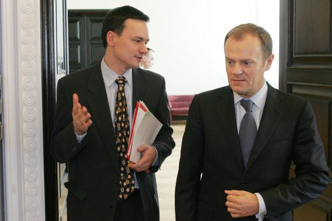 Jacek Cichocki, Donald Tusk