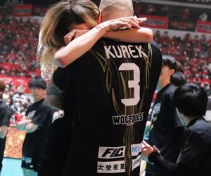 Bartosz Kurek z żoną Anną