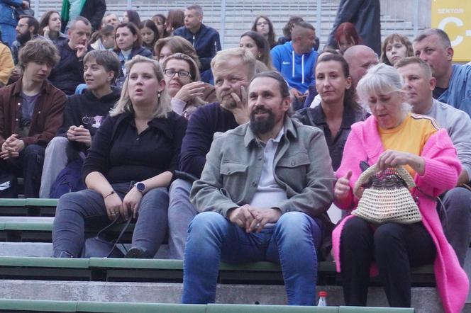 Publiczność na koncercie Lady Pank i Myslovitz na Kadzielni w Kielcach