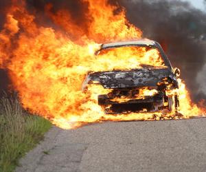 Pożar samochodu w Koszalinie. Makabryczne odkrycie
