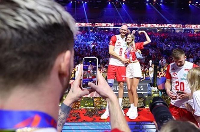 Bartosz Kurek z żoną Anną