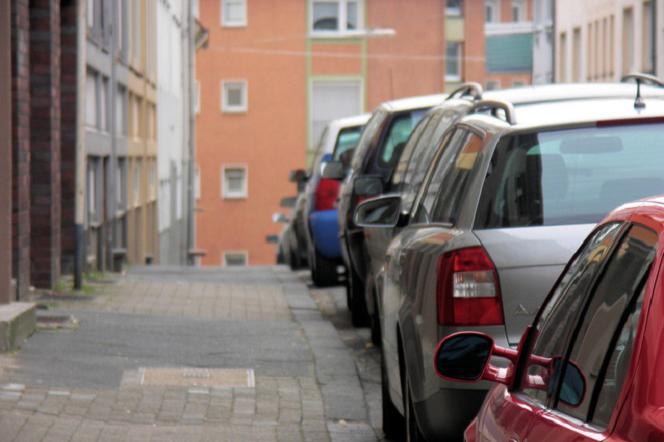 Mandat za parkowanie 2018 - jakie koszty za jakie przewinienie?