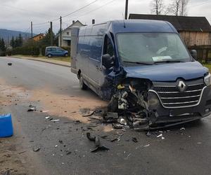 58-latka zasnęła za kierownicą. Czołowe zderzenie w Dydni