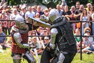 Co roku turniej rycerski na Zamku w Liwie przyciąga coraz większą rzeszę odbiorców