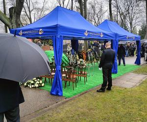 Pogrzeb znanego łódzkiego dziennikarza. Pochowano Piotra Wesołowskiego