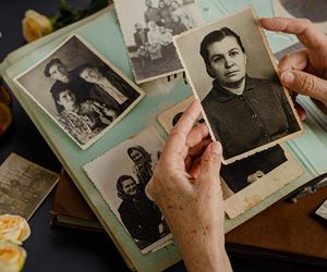 Weź dowód i sprawdź te rubrykę, a dowiesz się czy twoje nazwisko jest szlacheckie. Prosty sposób na poznanie historii rodu. Nazwisko chłopskie czy szlacheckie?