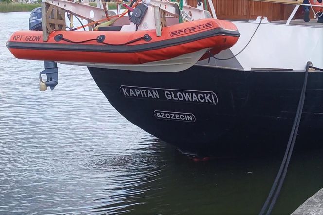 "Fryderyk Chopin" i "Kapitan Głowacki" zacumowały u stóp Wałów Chrobrego