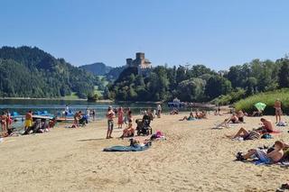 Idealny pomysł na jesienny wypad. Tutaj znajdziesz jezioro i góry, a wydasz mniej niż w Zakopanem!