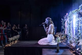 Słodka czy kwaśna? Jaka jest „Wisienka Na Torcie” od Agi Laury?