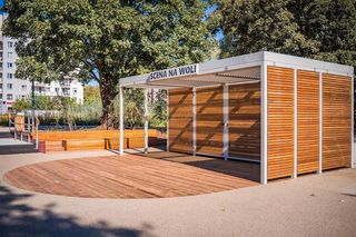 Skwer Gwary Warszawskiej na Woli po modernizacji 2025