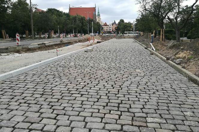 70 dni robót w rejonie placu Rapackiego w Toruniu. Zaglądamy na budowę [ZDJĘCIA]