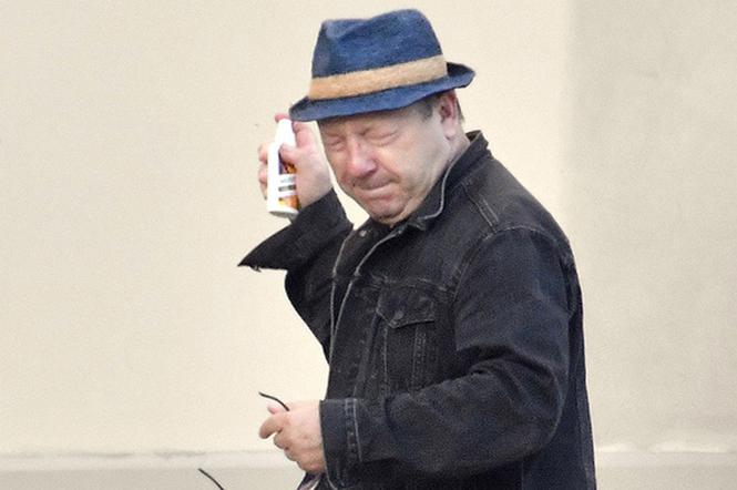 Zbigniew Zamachowski walczy z komarami