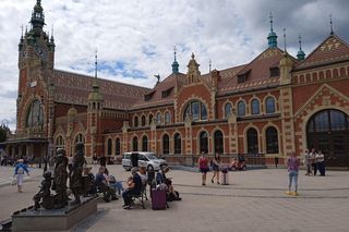 Usłyszysz je w metrze w Delhi i na gdańskim dworcu. To polski wynalazek!