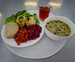 Niewiarygodne, jak karmią w tym polskim szpitalu. Zdjęcia obiegły sieć