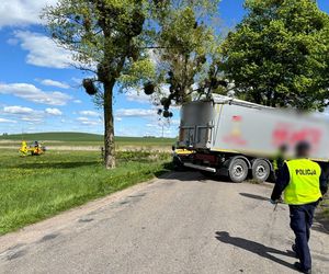 Śmiertelny wypadek pod Olsztynem. 39-latek zignorował znak stop? [ZDJĘCIA].