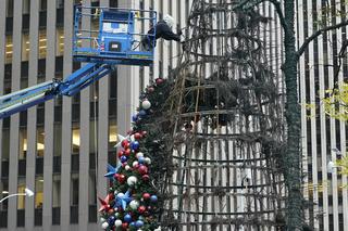 Bezdomny podpalił świąteczne drzewko na Manhattanie