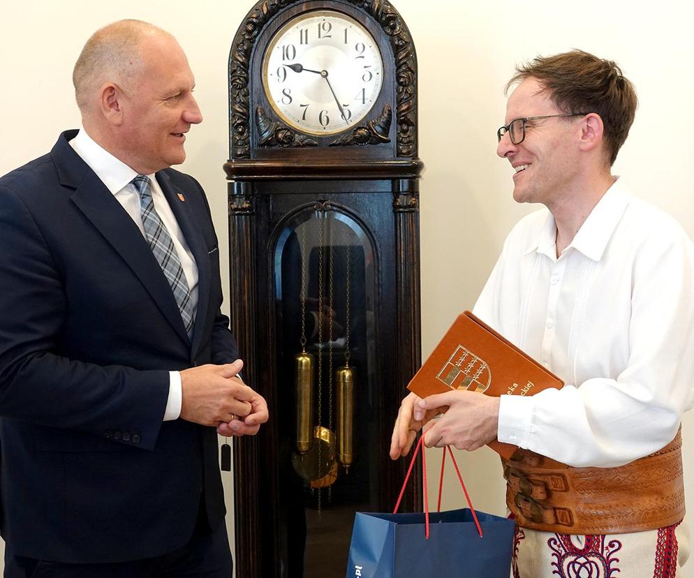  Kolejny krążek dołączył do Fonoteki Powiatowej. Tym razem z Łącka!