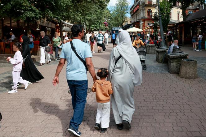 Arabowie szturmują Zakopane. Ten filmik to hit internetu. "Dosłownie tak to wygląda"