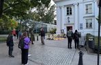 Student zaatakował 53-latkę toporkiem. Koszmar na UW w Warszawie. „Co powiedzieć jej dzieciom?”