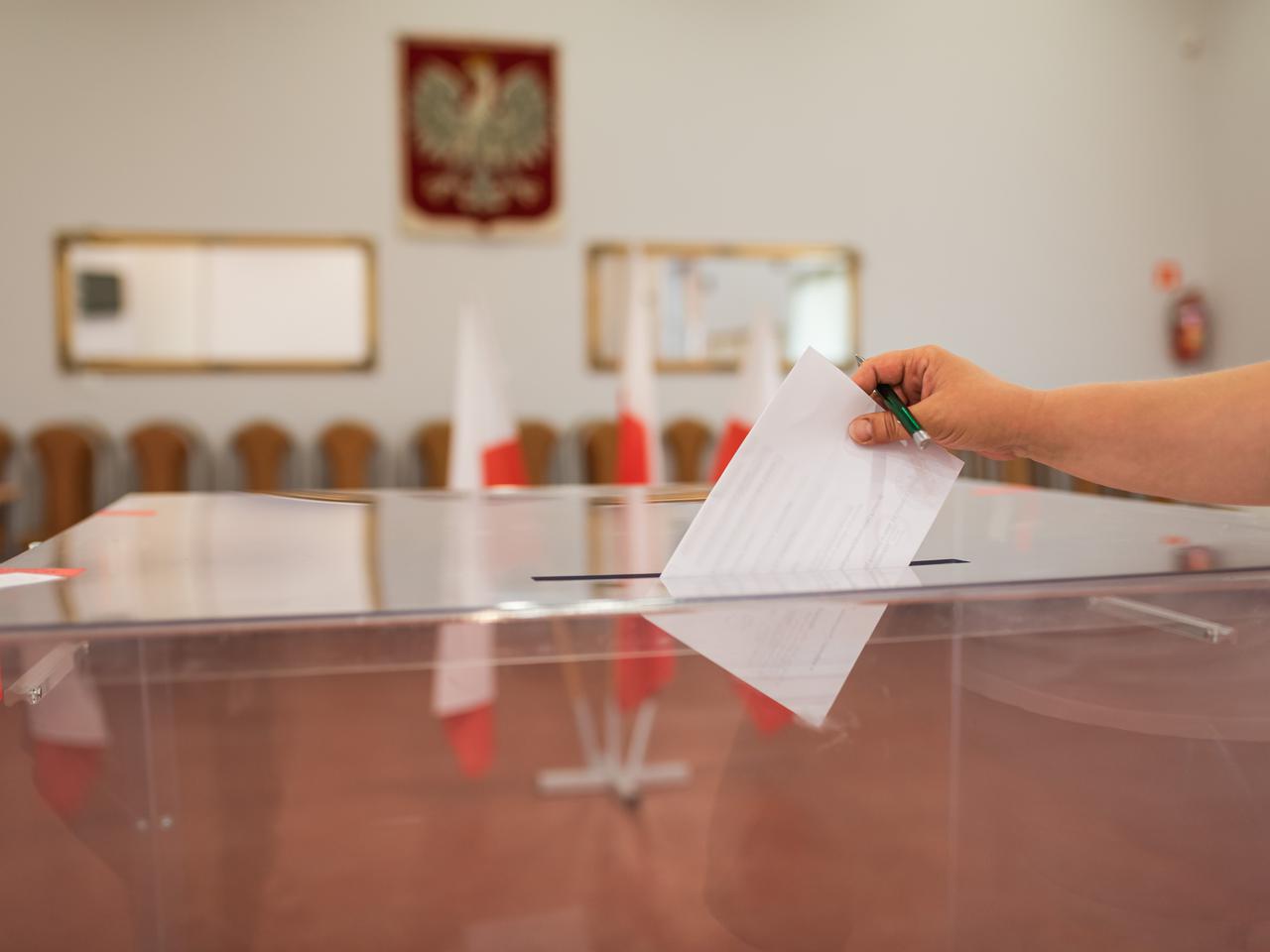 Komisje wyborcze w Nysie dostały złe pieczęcie! Ale głosy są ważne