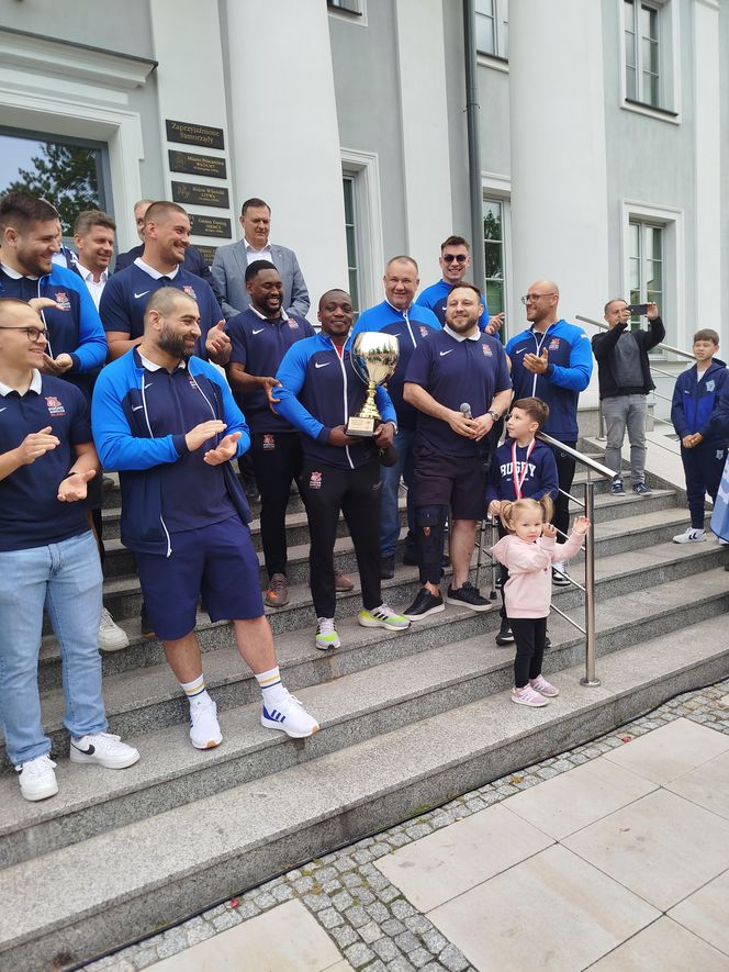 Społeczność sportowców i kibiców rugby z Siedlec uczciła największy z dotychczasowych sukcesów w historii klubu