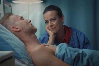 M jak miłość, odcinek 1825. Magda (Anna Mucha), Andrzej (Krystian Wieczorek) 