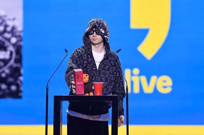 Groźny incydent podczas koncertu Maty! Wideo z wypadku mrozi krew w żyłach