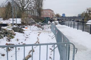 Budowa czwartego kręgu Opery Nova