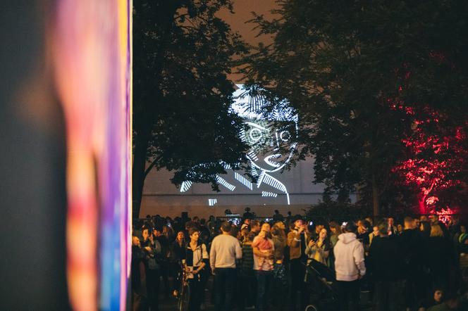 Kinomural 2022 we wrześniu we Wrocławiu. Ruchome murale zachwycają! Gdzie i kiedy obejrzeć? [ZDJĘCIA]