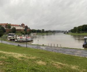 Wisła w Krakowie przekroczyła stan ostrzegawczy! Pogotowie przeciwpowodziowe w mieście