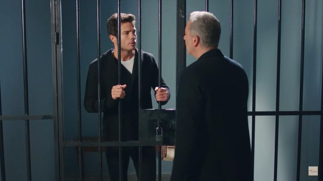 Ege w więzieniu! Co odkrył?