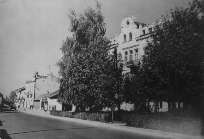 Okolice tego miasta niedaleko Lublina zamieszkiwane były już w czasach prehistorycznych. Jak rozwijała się Bychawa na przestrzeni wieków? Archiwalne zdjęcia z XX wieku