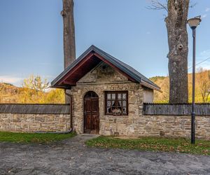 To unikatowa wieś na mapie Małopolski. Grasował w niej słynny zbójnik