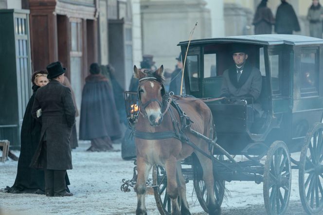 "Lalka". Sklep Wokulskiego w Warszawie zrobił furorę i zostanie na dłużej