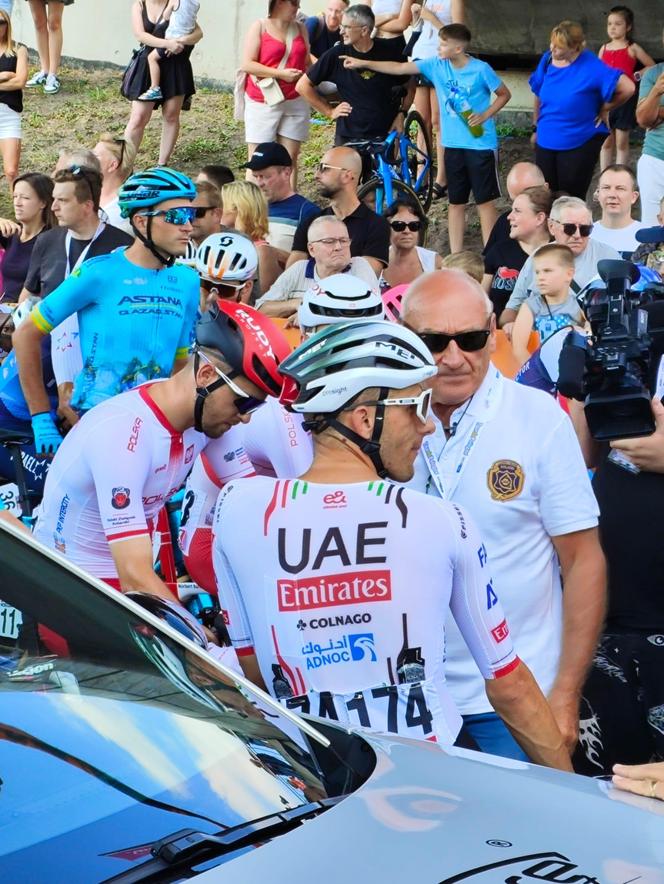 Tour de Pologne w Katowicach. Kolarze bawią się z kibicami