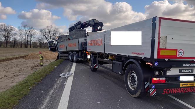 Wypadek na drodze Kąkolewo-Garzyn. Wezwano śmigłowiec