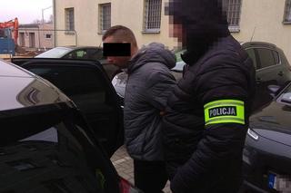 Ukradli volkswagena i wjechali w ogrodzenie