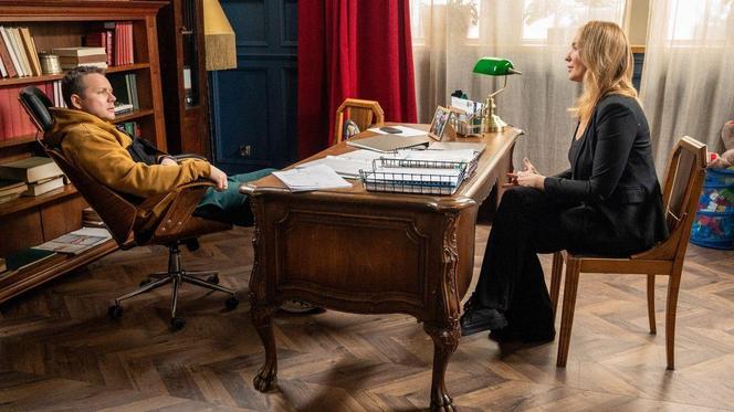 Barwy szczęścia odc. 2880: Bruno (Lesław Żurek), Karolina (Marta Dąbrowska)	