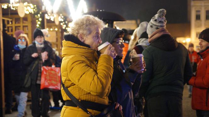 Betlejemskie światełko dotarło do Bydgoszczy. Wyjątkowe życzenia dla mieszkańców