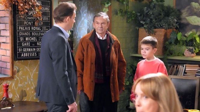 Barwy szczęścia odc. 3167. Czesław (Marian Jaskulski), Agnieszka (Katarzyna Tlałka), Łukasz (Michał Rolnicki), Ksawery (Bartosz Gruchot)