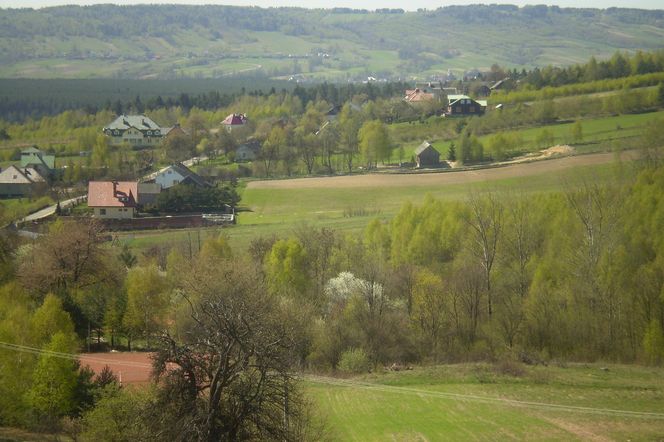 Klonów - urokliwa wieś w sercu Puszczy Świętokrzyskiej