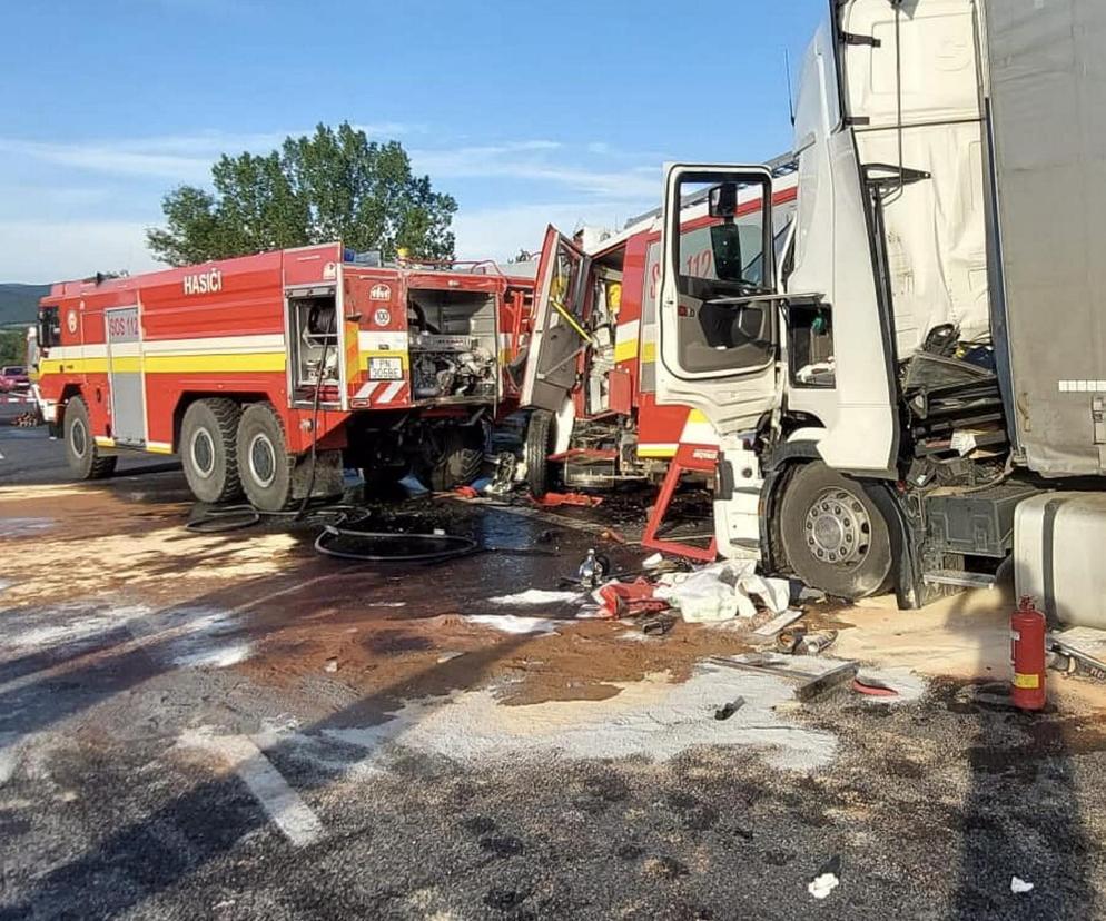 Tragedia na Słowacji. Polska ciężarówka wjechała w służby